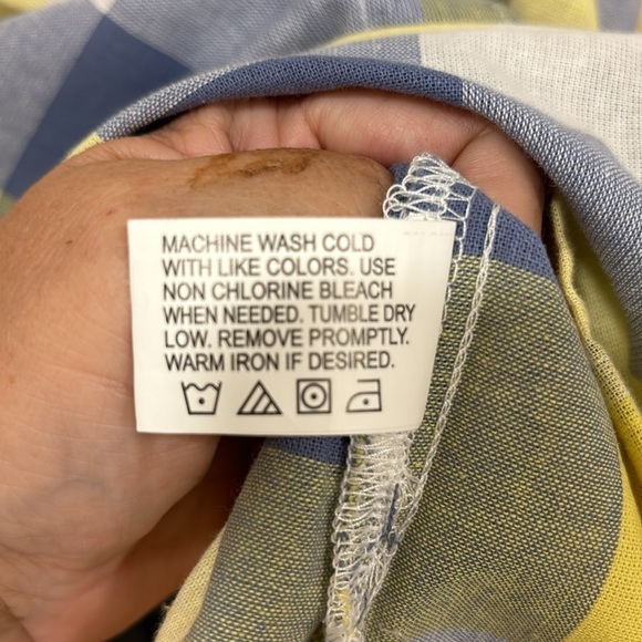 Canyon guide outfitters, checkered, button down, short sleeved top size XL - Picture 4 of 8